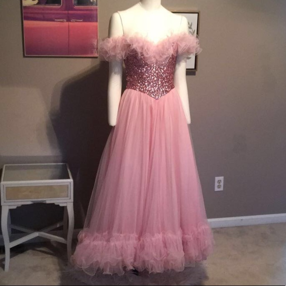 Vintage A-line gown